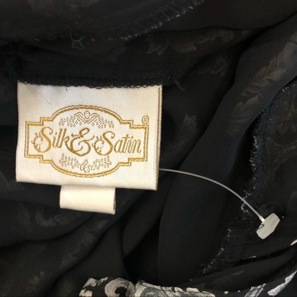 NWOT Silk & Satin Flouncy Flowy Baby Doll Nightie - Picture 7 of 9